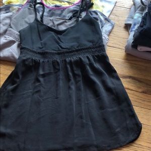 Black lululemon tank top